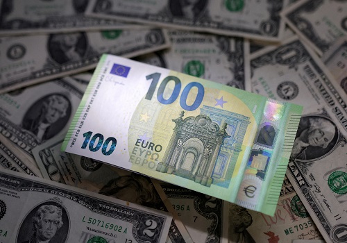 Dollar surges against euro on flight to safety amid Israel-Palestinian fighting